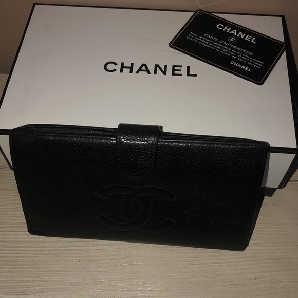 Chanel Authentic Black Long Wallet Caviar Skin - Picture 9 of 10